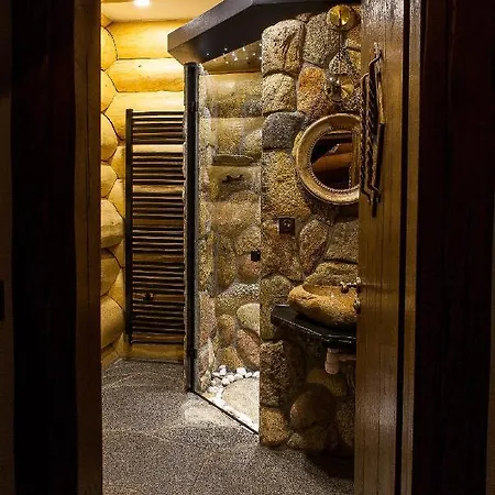 Saski Zakatek, W Bajkowym Domku!!! Mazury, Sauna, Jezioro, Pomost, Villa